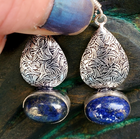 New Handmade Lapis Lazuli Silver Earrings. - Picture 6 of 7